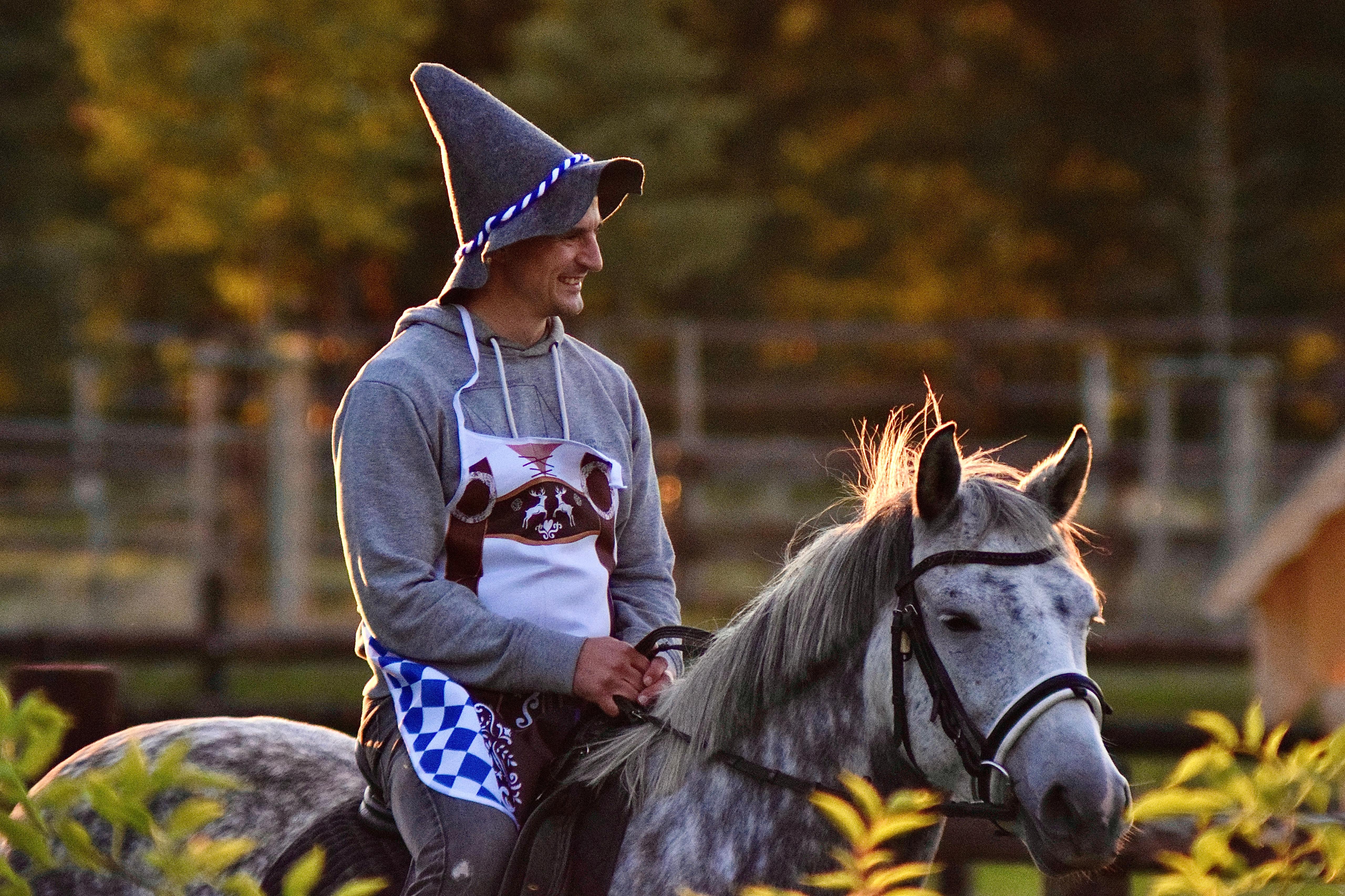 Familien-Oktoberfest auf dem Erlebnisreiterhof in Hirschburg